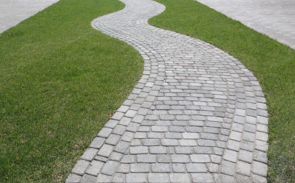 Cost of Paver Walkway Service in Brandon